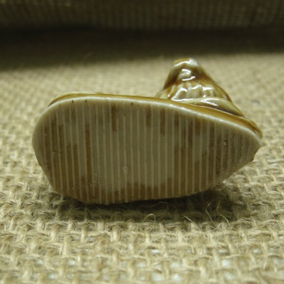 Vintage Wade Whimsies Lion Porcelain Figurine - Picture 9 of 12